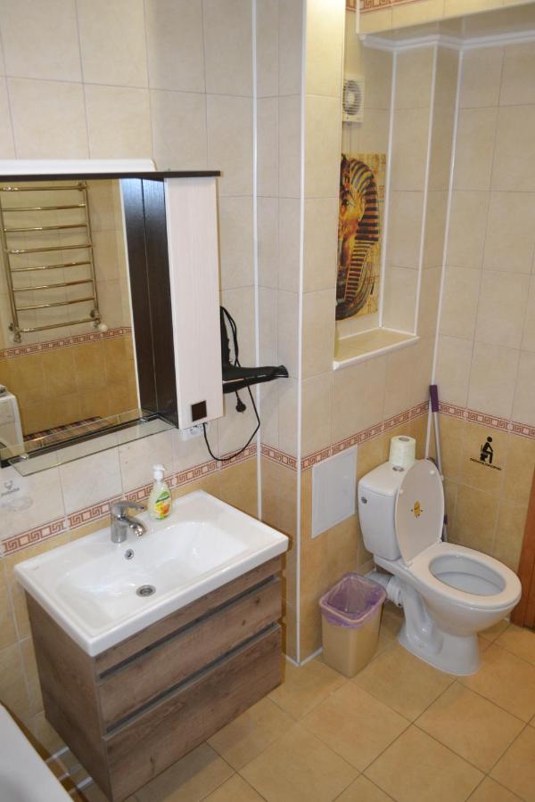 Executive Suite In The Centre Ternopil Eksteriør billede