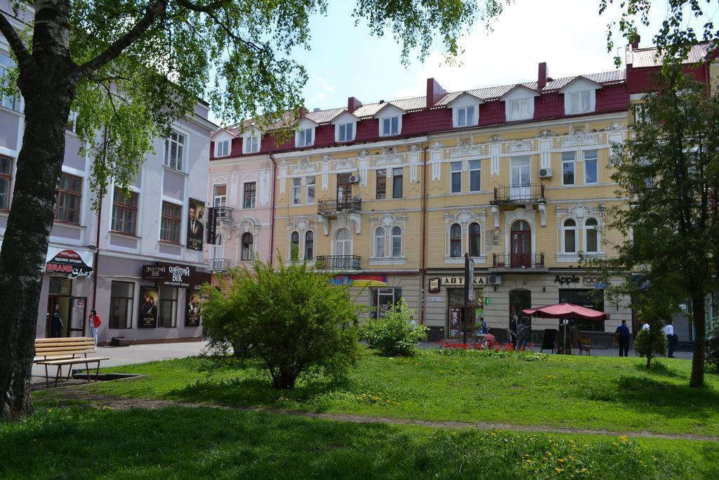 Executive Suite In The Centre Ternopil Eksteriør billede